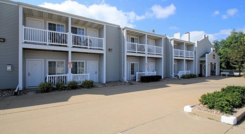 Best Western Designer Inn & Suites