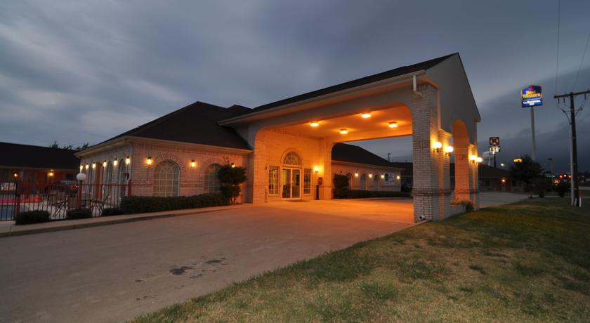 Best Western la Hacienda Inn