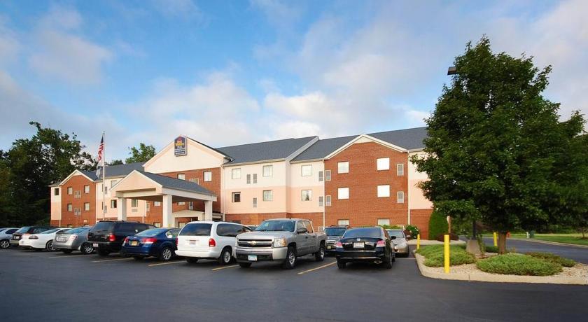 Best Western Plus Executive Suites