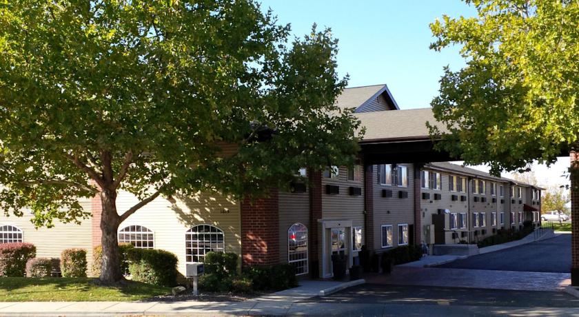 Best Western Rama Inn