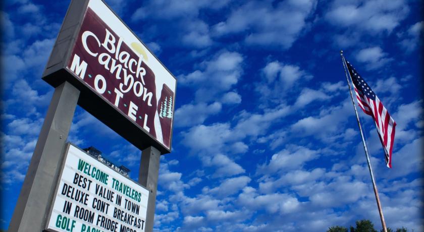 Black Canyon Motel