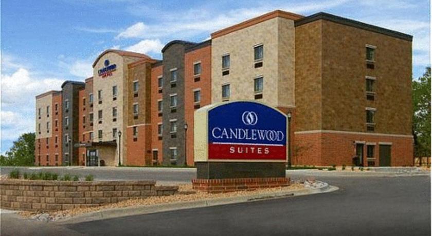 Candlewood Suites La Crosse