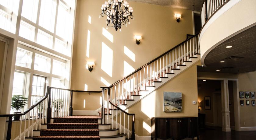 Captain Daniel Stone Inn