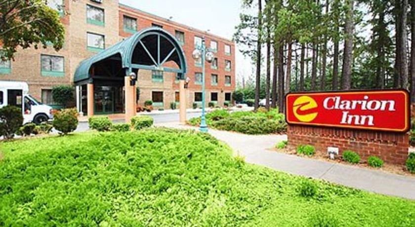 Clarion Inn Cornelius