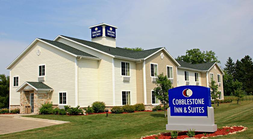 Cobblestone Inn And Suites