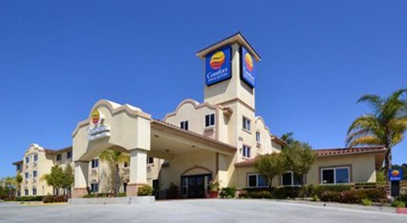 Comfort Inn & Suites