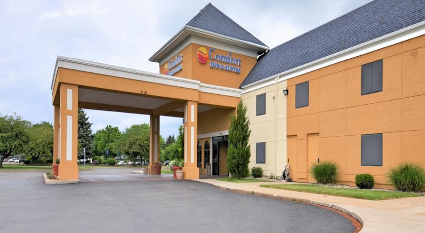 Comfort Inn & Suites Coldwater