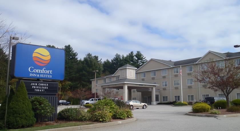 Comfort Inn & Suites Dayville