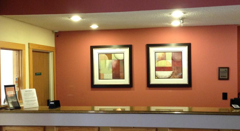 Comfort Inn & Suites Markham