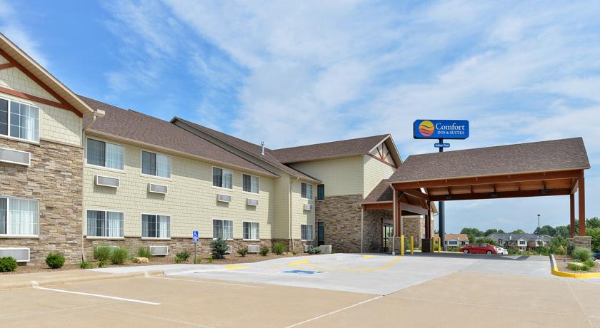Comfort Inn & Suites Riverview