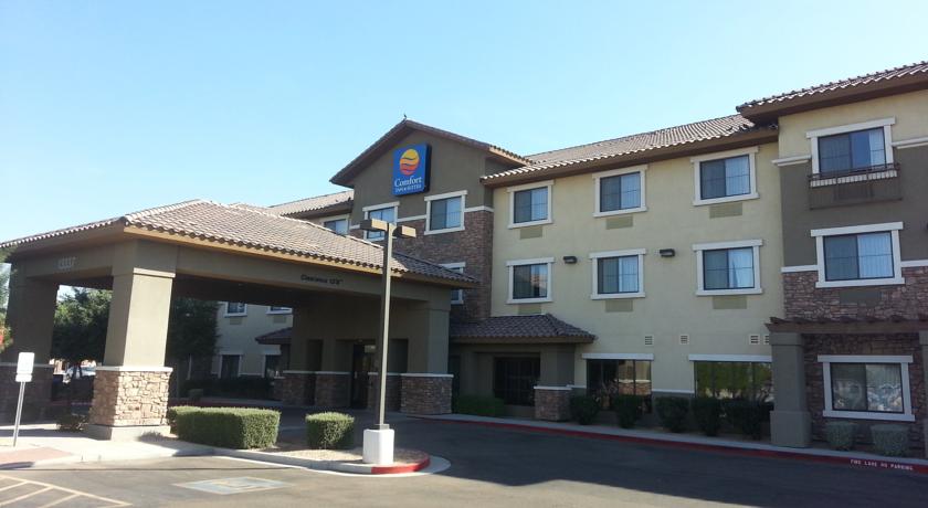 Comfort Inn & Suites Surprise