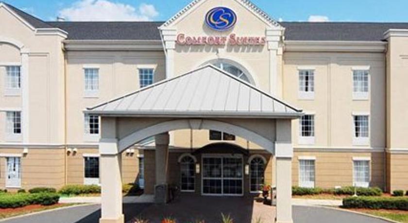 Comfort Suites Newark