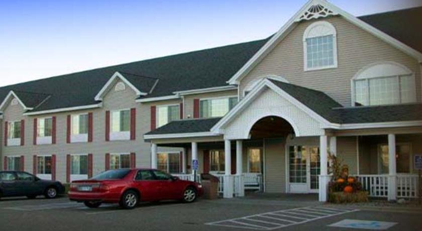 Country Inn & Suites By Carlson Walker