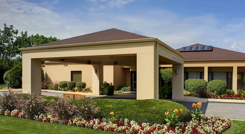 Courtyard Chicago Oakbrook Terrace