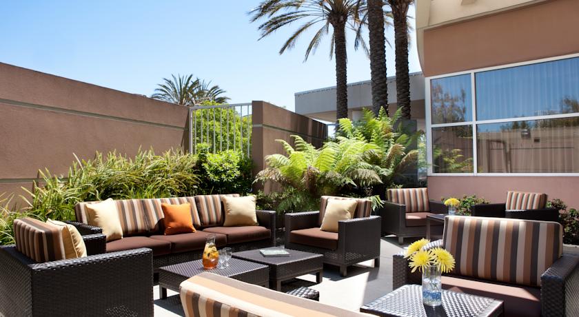 Courtyard Oakland Emeryville