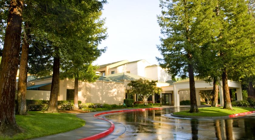 Courtyard Sacramento Airport Natomas
