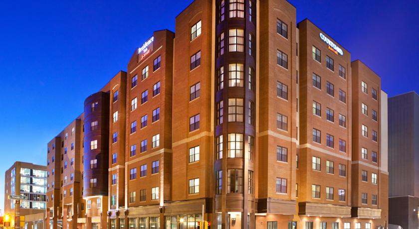 Courtyard Syracuse Downtown at Armory Square