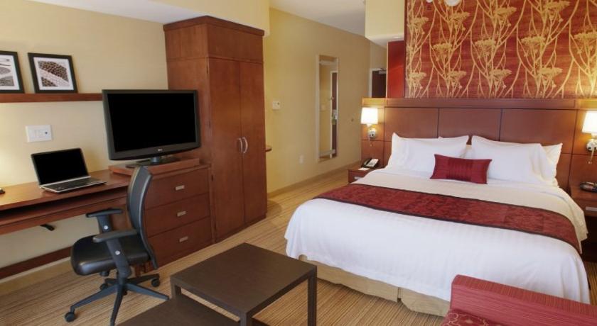 Courtyard Warner Robins