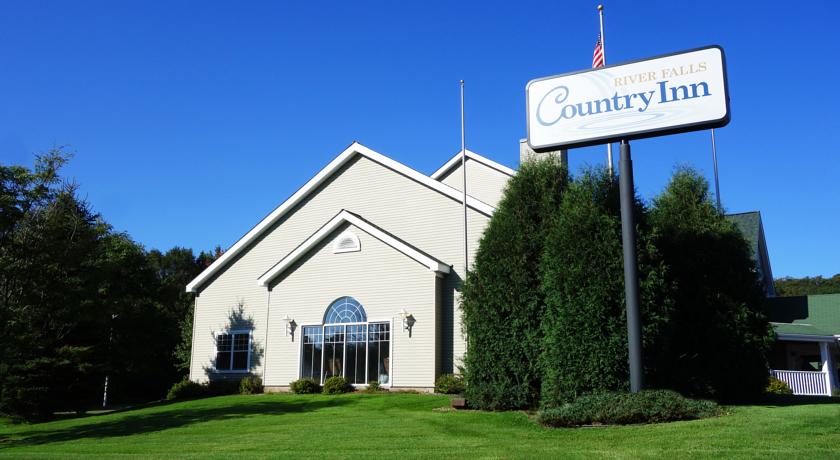 Crossings by GrandStay Inn & Suites River Falls