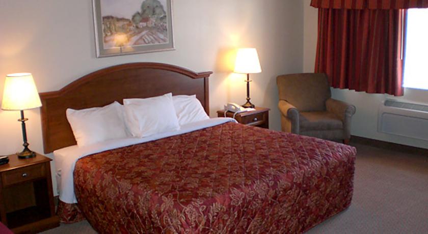 Days Inn & Suites Milford ex. AmericInn Milford