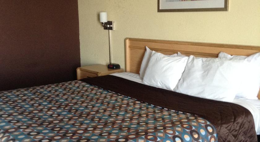 Days Inn and Suites Casey ex. Comfort Inn Casey