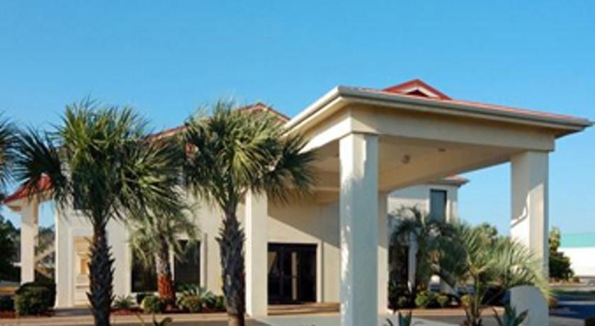 Days Inn and Suites Navarre Conference Center