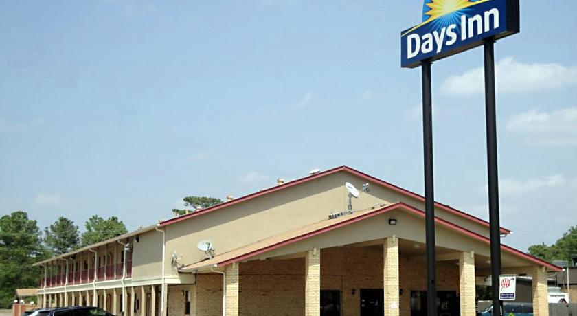 Days Inn Bastrop