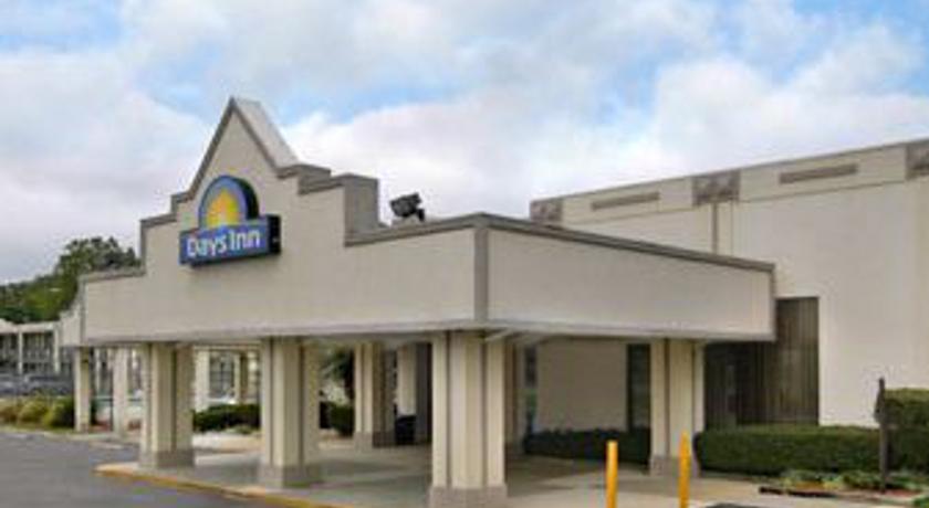 Days Inn Camp Springs
