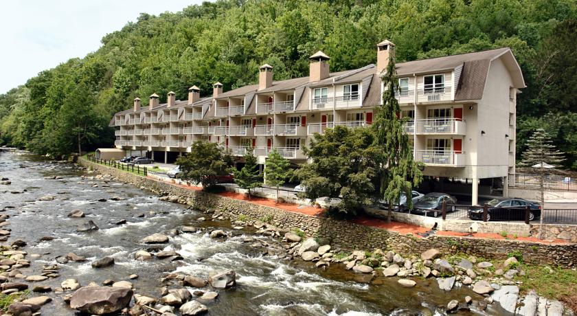 Days Inn Gatlinburg on the River