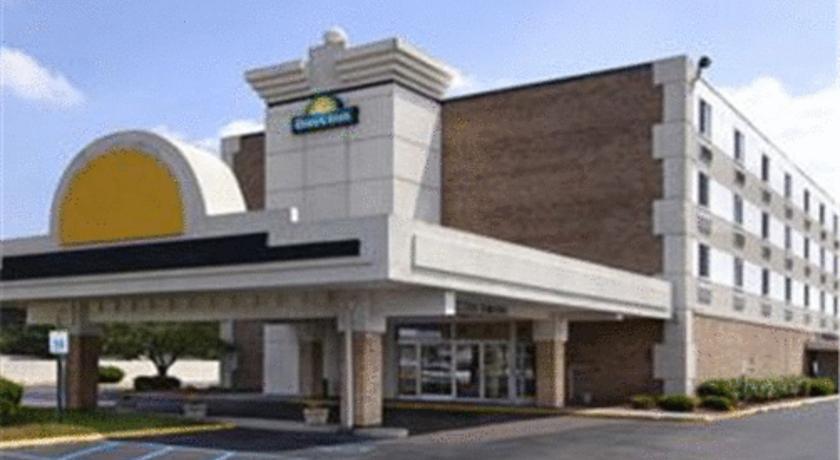 Days Inn Livonia - Detroit