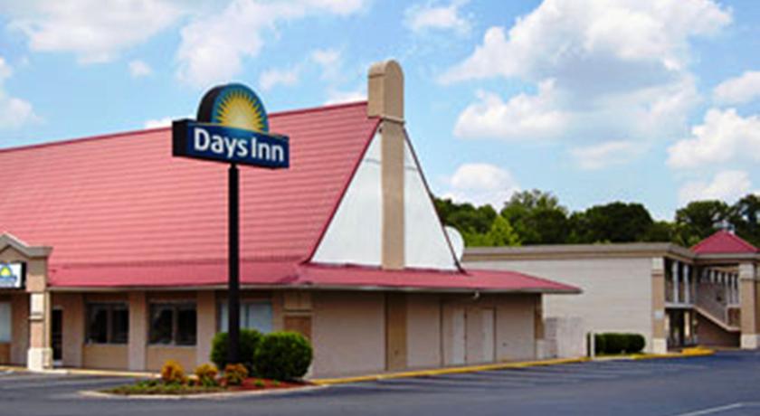 Days Inn Lumberton