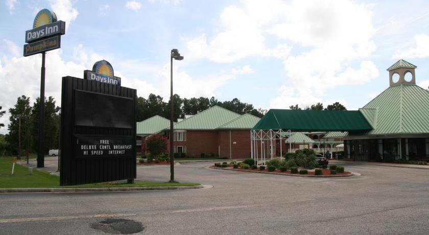 Days Inn Petersburg- Fort Lee - South