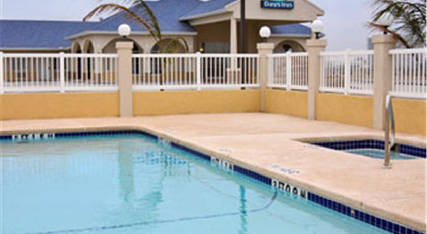 Days Inn Robstown