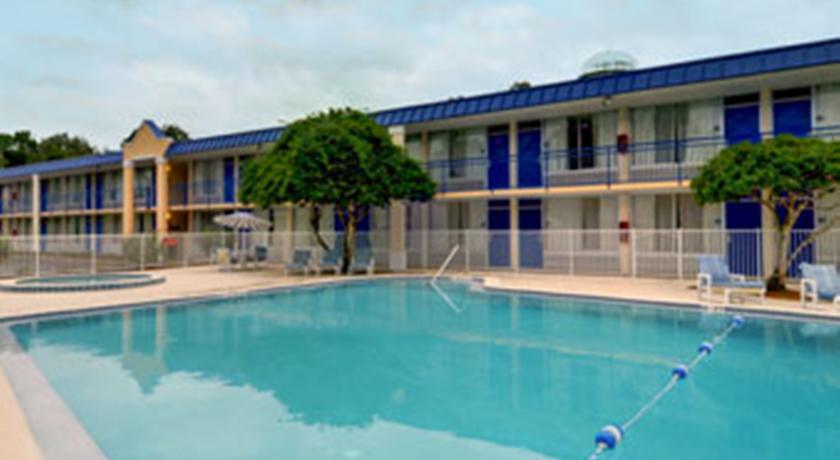 Days Inn Silver Springs FL