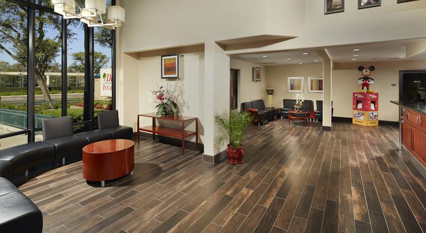 Desert Inn and Suites