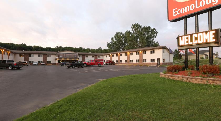 Econo Lodge Iron Mountain