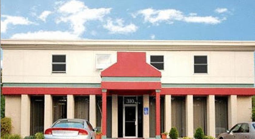 Econo Lodge Near Stewart International Airport