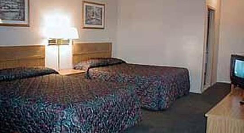 Econo Lodge Philadelphia Airport