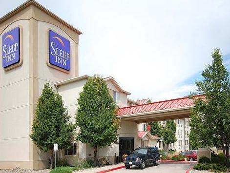 Econo Lodge Thornton Ex Sleep Inn