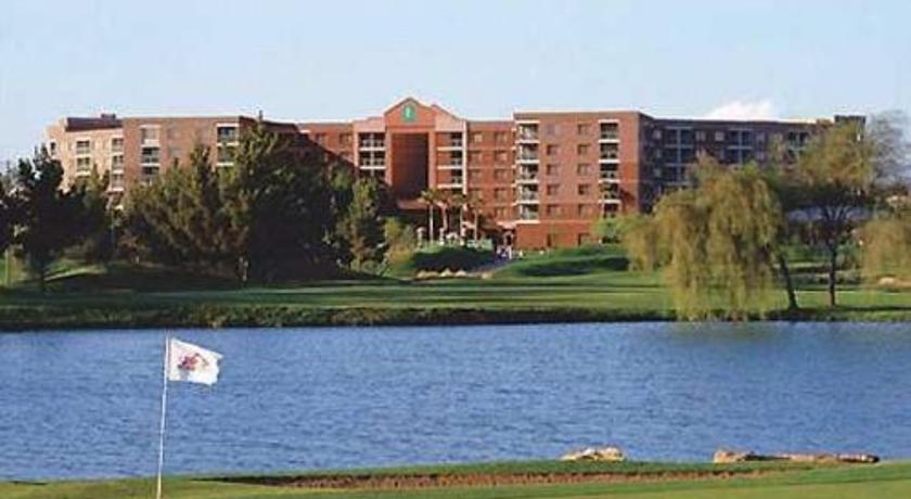 Embassy Suites Phoenix-Scottsdale
