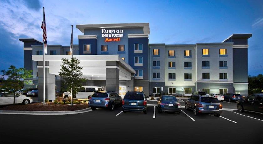 Fairfield Inn & Suites by Marriott Smithfield
