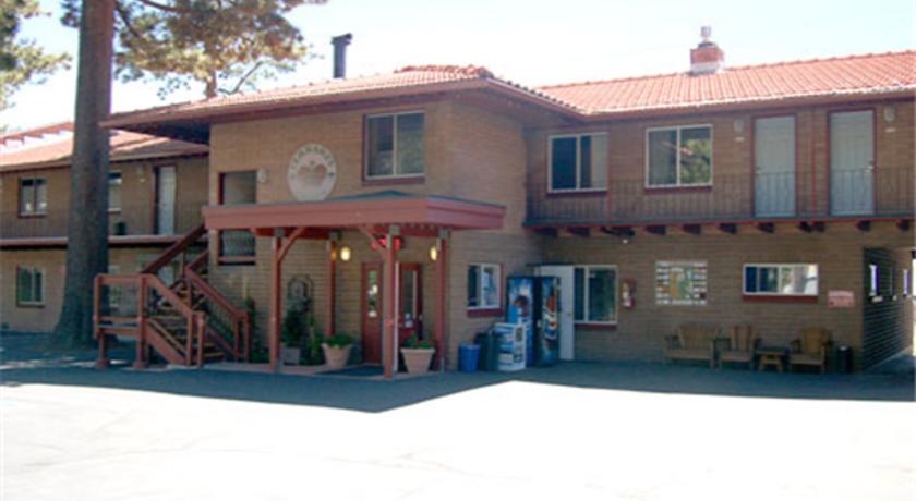 Ferraris Crown Resort