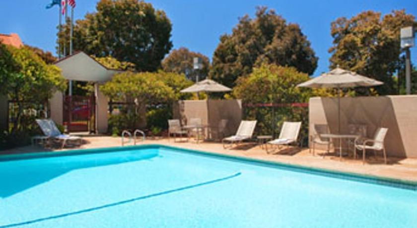 Four Points By Sheraton San Francisco Bay Bridge