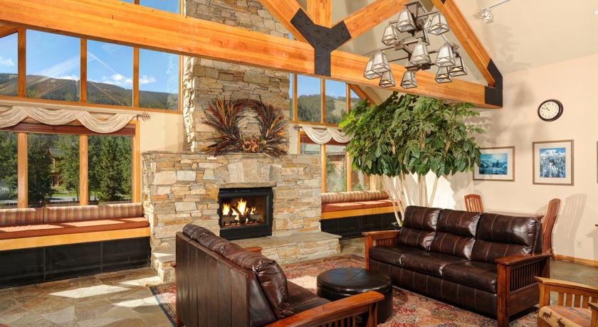 Gateway Mountain Lodge