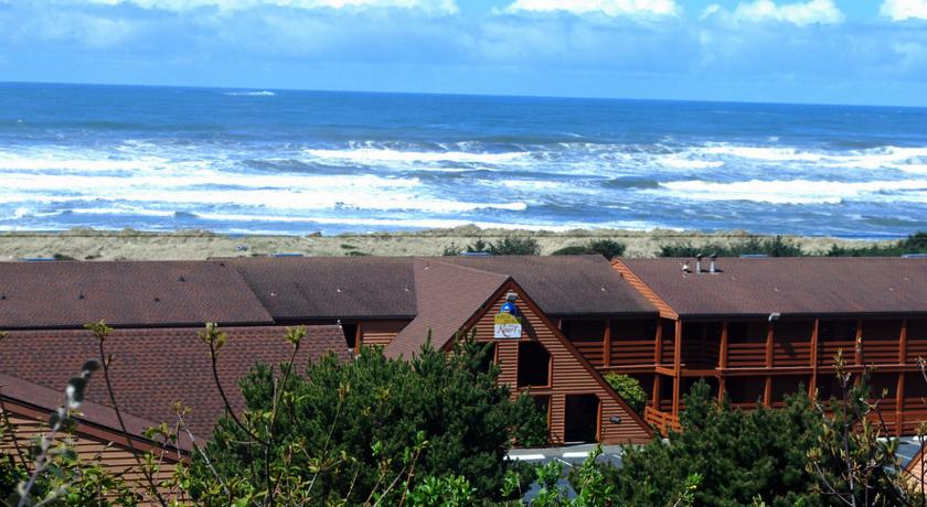 Gold Beach Resort & Condominiums