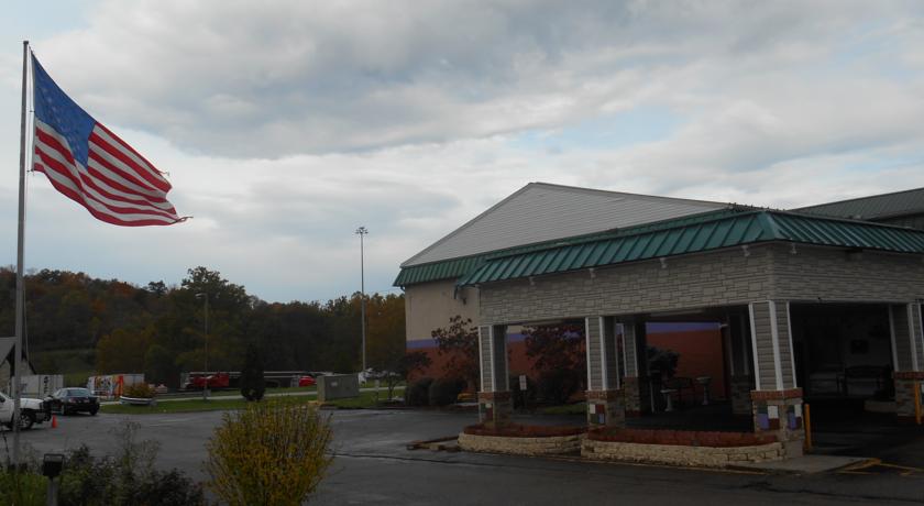 GuestHouse Inn Williamstown - Marietta