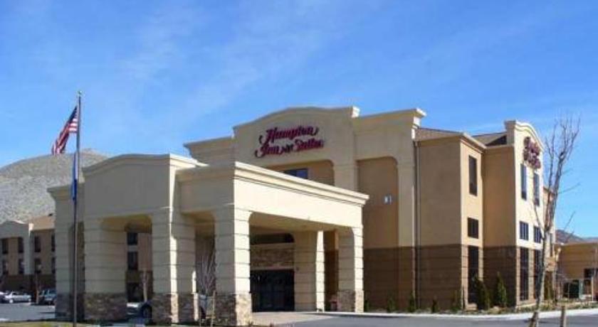 Hampton Inn & Suites Carson City