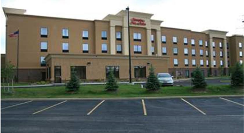 Hampton Inn & Suites Cleveland-Mentor