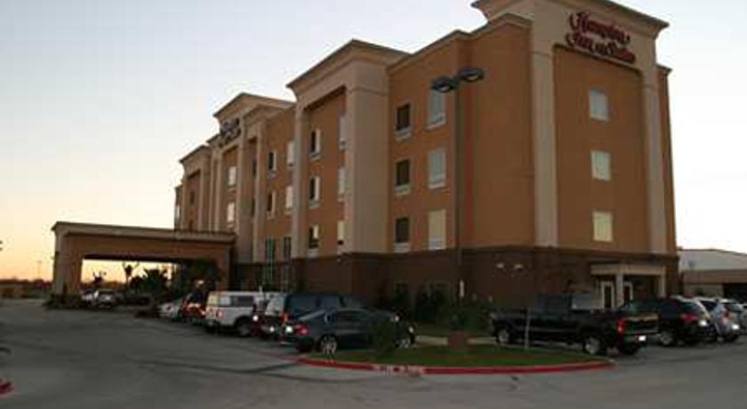 Hampton Inn & Suites Corsicana