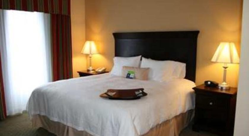 Hampton Inn & Suites Huntsville Hampton Cove